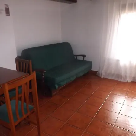 宾馆 La Barbacana 2*