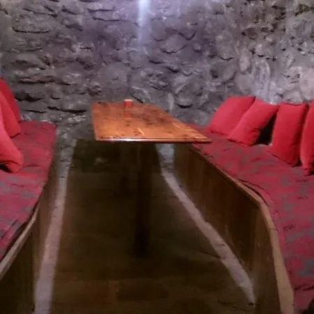 La Barbacana Gasthof 2*