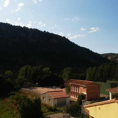 La Barbacana Herberg 2*